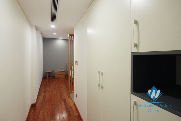 Lakeview two bedrooms apartment for rent in Tay Ho, Hanoi
